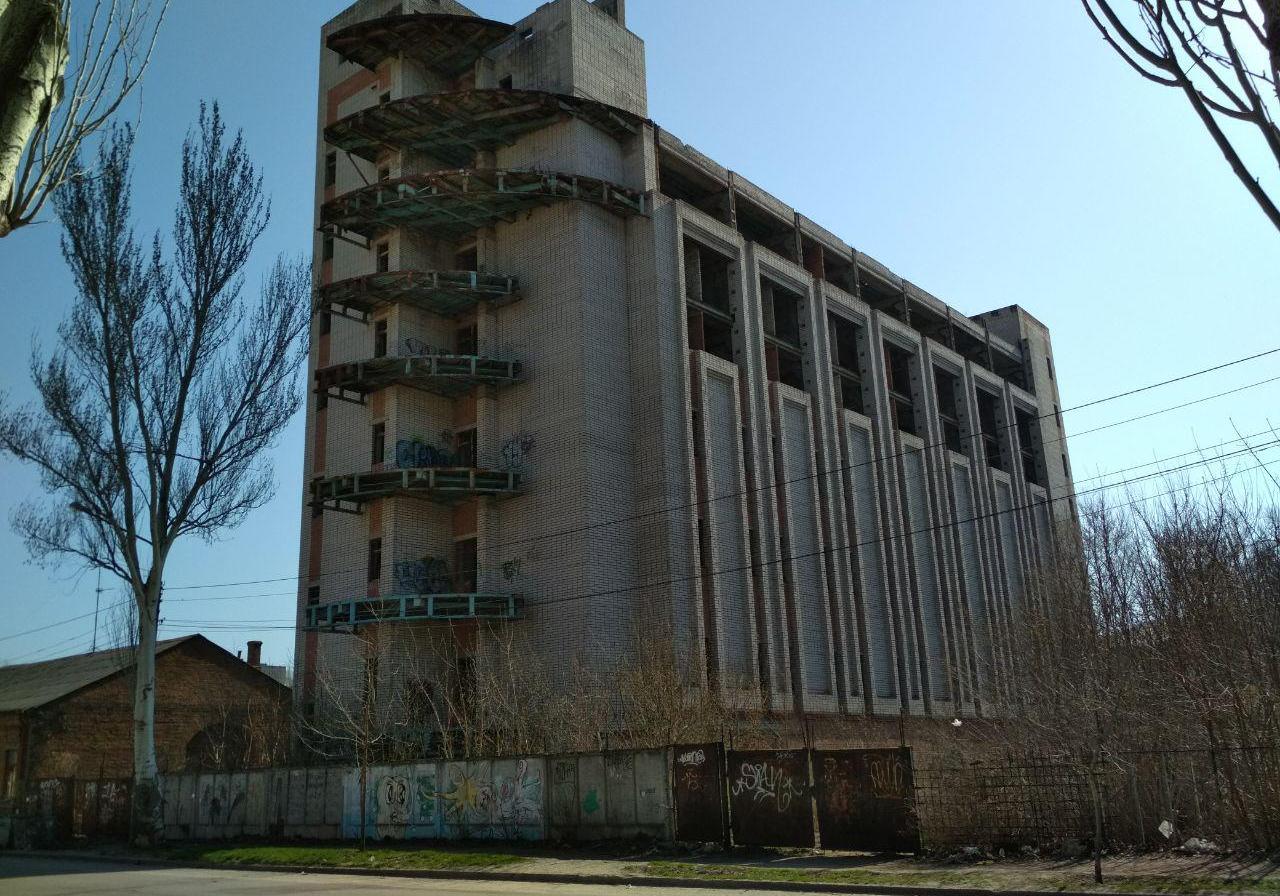 Заброшенные места Запорожья: недостроенное управление СБУ