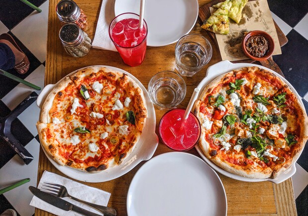 Вечерю подано: 5 піцерій Львова з власною доставкою