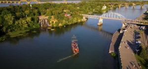 Полюбуйся: красоту Днепра показали с высоты птичьего полета (видео)