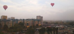 Полюбуйтесь: в Днепре в небе летали воздушные шары (фото, видео)