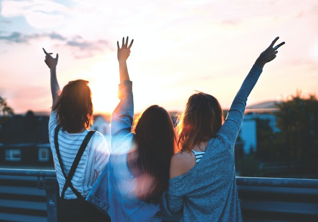 Фестиваль пива, парк динозаврів, кіно просто неба: куди піти у Львові на вихідних, 11-12 вересня