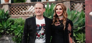 Львівський суд арештував автомобілі, нерухомість і компанії Медведчука та його дружини