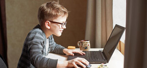 Учебные заведения Одесской области перевели на дистанционную форму обучения (обновлено)