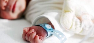 В Днепре женщина, у которой была большая опухоль, родила здоровую девочку