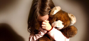 В Днепропетровской области судили родителей, которые развращали 3-летнюю дочь