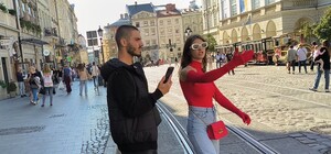 На площі Ринок у Львові облаштують «доріжки доступності» для маломобільних груп