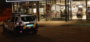 В Одессе мужчина устроил поножовщину в АТБ