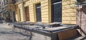 Строит ресторан: в центре Одессы предприниматель испортил 200-летний памятник архитектуры