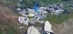 В Одесской области обнаружили незаконную свалку в карьере