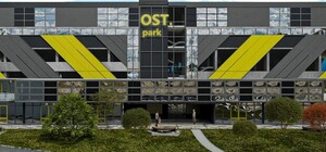 В Запорожье продолжается строительство многоуровневого паркинга с ТРЦ