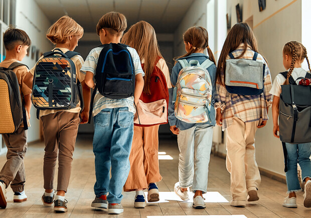 Стало известно, когда начнутся осенние каникулы для школьников в Одессе: они будут не у всех 