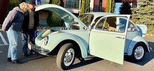Житель Днепра сделал из 54-летнего Volkswagen Beetle музейный экспонат (ФОТО)