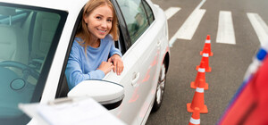 В Днепре стартует безвозмездный курс по правилам дорожного движения: как зарегистрироваться