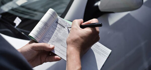 В Одессе оштрафовали 158 водителей за громкую езду во время воздушных тревог