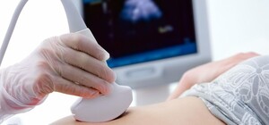 Трем акушерам-гинекологам в Харьковской области грозит два года тюрьмы