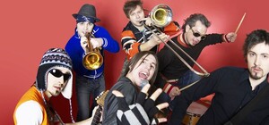 Куда пойти 26 апреля: кино, театр и концерт Zdob si Zdub