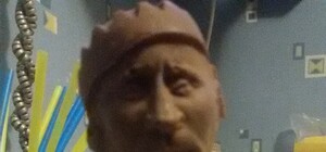 Сладкая месть: Львовские кондитеры предложили раненым откусить голову Путину