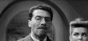 Чужие дети: в Крыму директор школы с помощью полиции разогнала футбольный матч [Видео]