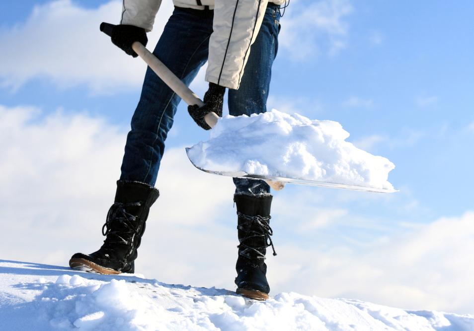 В инспекции предупреждают: за неубранный снег будут штрафовать